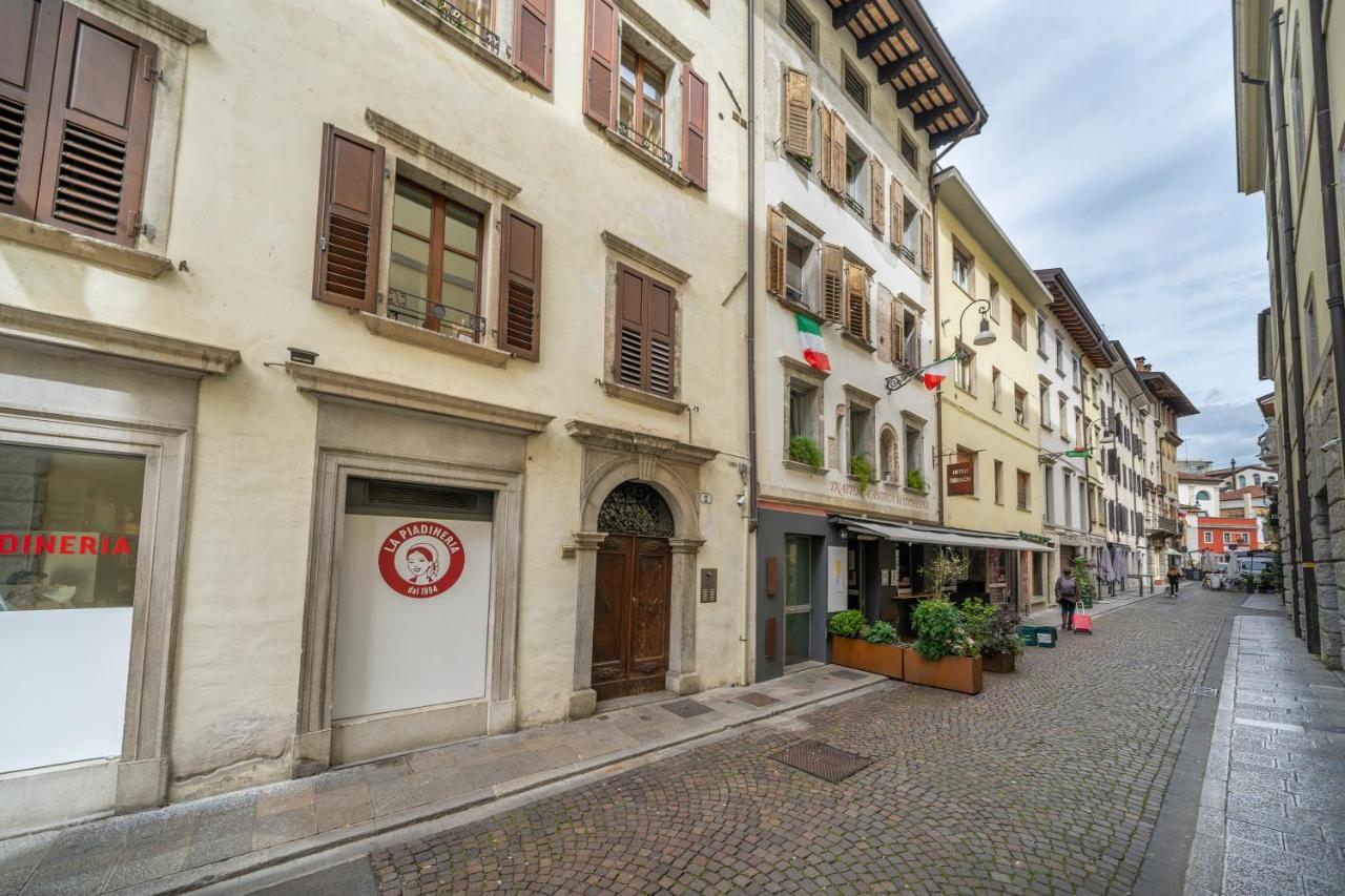 Atelier San Giacomo - Central Apartment Udine Eksteriør bilde